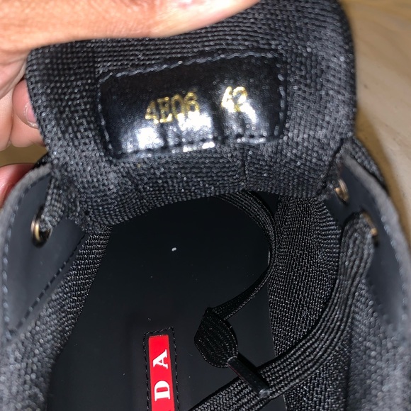 CLASSIS PRADA🖤 - Picture 6 of 6